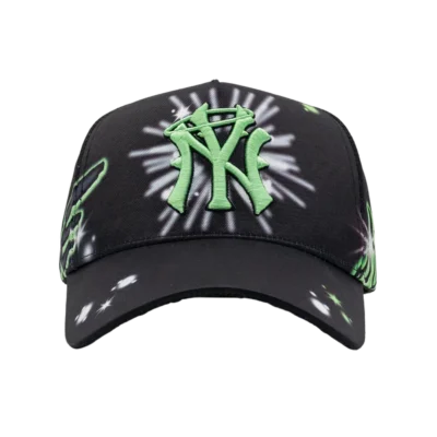 31 Hats - 31 Graffiti