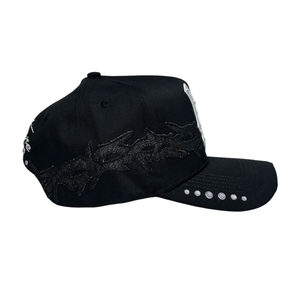 31 HATS - LA THORNS